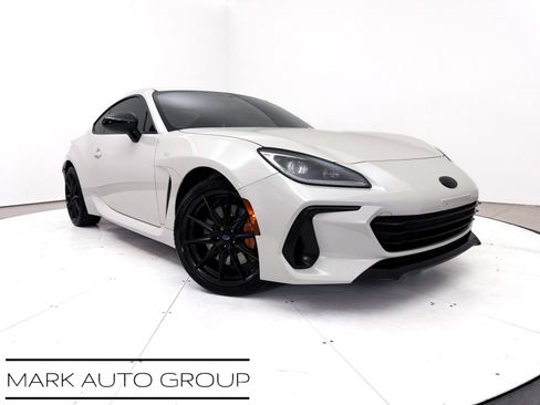 Used 2025 Subaru BRZ tS RWD image 1