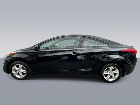 Used 2013 Hyundai Elantra FWD image 6