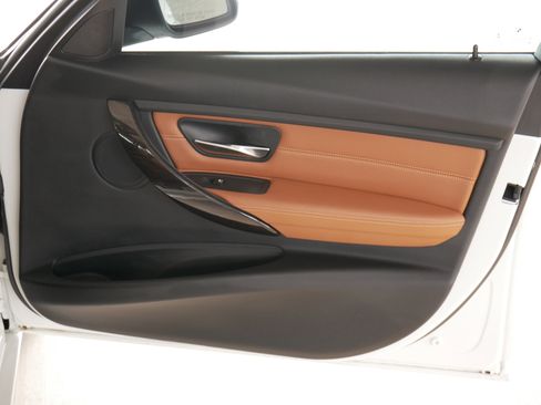 Used 2015 BMW 335i Sedan image 12