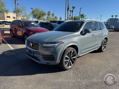 Used 2020 Volvo XC90 T5 Momentum AWD/4WD image 7