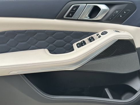 Used 2022 BMW X5 M w/ Competition Package 2 image 16