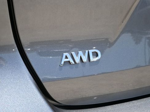 Certified 2025 INFINITI QX50 Luxe AWD/4WD image 19