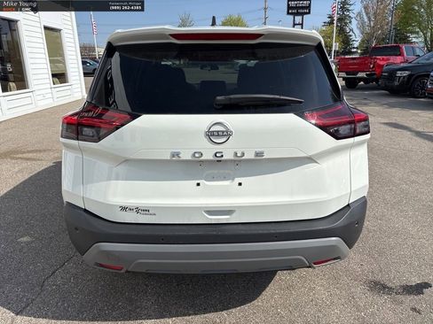 Used 2022 Nissan Rogue S FWD image 6