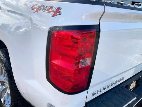Used 2017 Chevrolet Silverado 1500 LT w/ All Star Edition AWD/4WD image 26