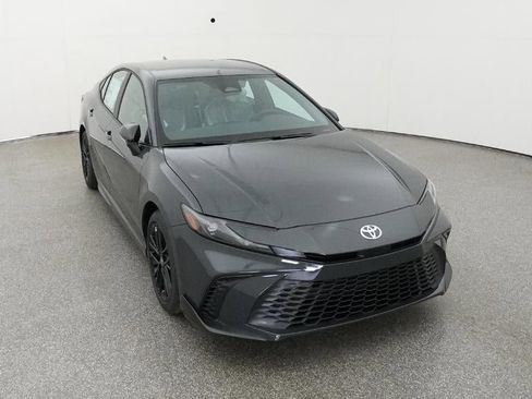 New 2026 Toyota Camry SE image 14