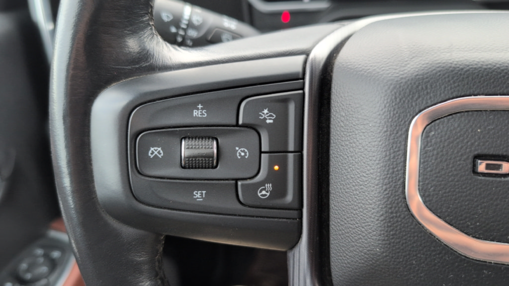 Used 2024 GMC Sierra 3500 Denali Ultimate AWD/4WD image 15
