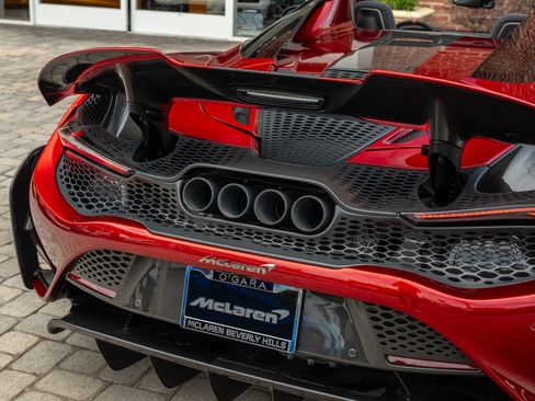 Used 2022 McLaren 765LT RWD image 43