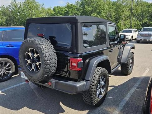 Used 2019 Jeep Wrangler Rubicon AWD/4WD image 2