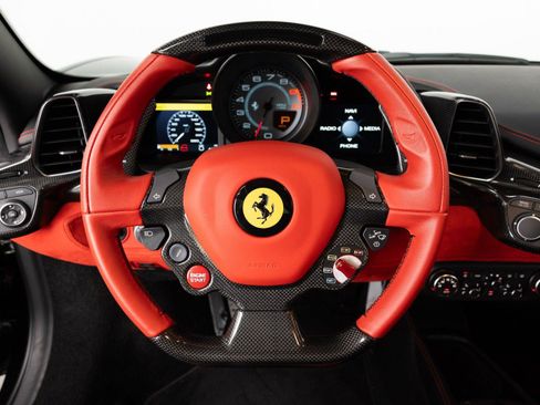Certified 2015 Ferrari 458 Italia Coupe RWD image 68