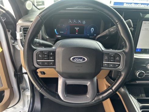 Used 2023 Ford F350 Lariat w/ Lariat Ultimate Package AWD/4WD image 17