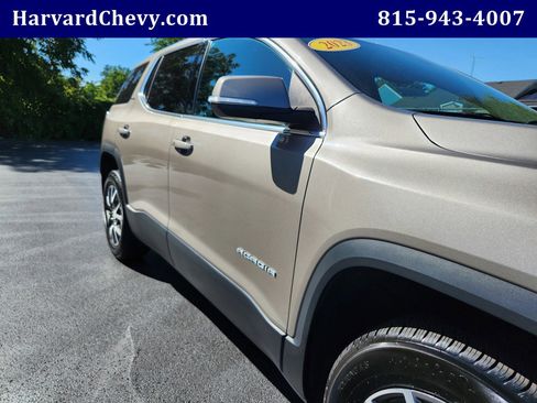 Used 2023 GMC Acadia SLE image 38