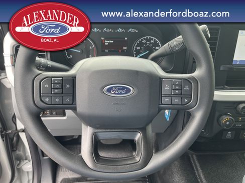 New 2025 Ford F350 XL w/ XL Chrome Package image 22