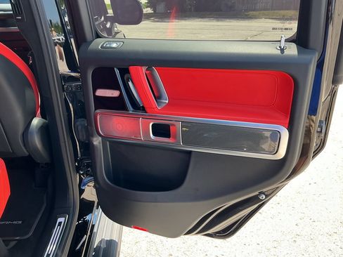 Used 2025 Mercedes-Benz G 550 image 13