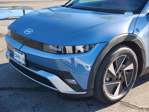 New 2026 Hyundai Ioniq 5 SEL image 10