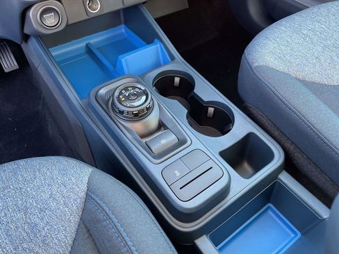 Used 2025 Ford Maverick XLT image 31