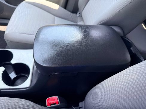 Used 2015 Toyota Tacoma 2WD Access Cab w/ SR5 Package image 36