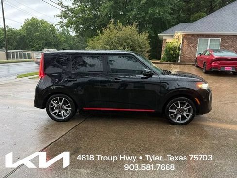 Certified 2022 Kia Soul Turbo FWD image 13