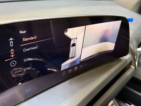 New 2026 Cadillac Vistiq Sport image 33