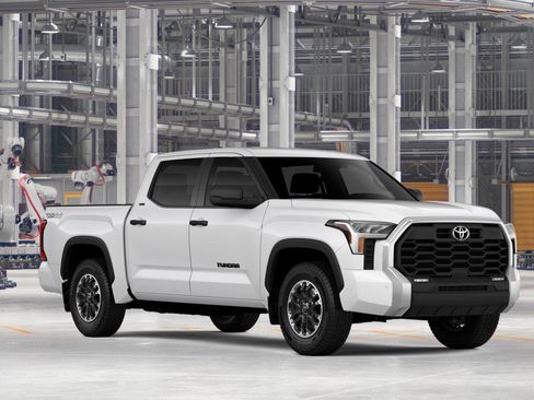 New 2026 Toyota Tundra SR5 AWD/4WD image 17
