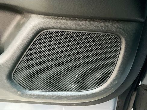 Used 2023 Honda Pilot Elite image 19