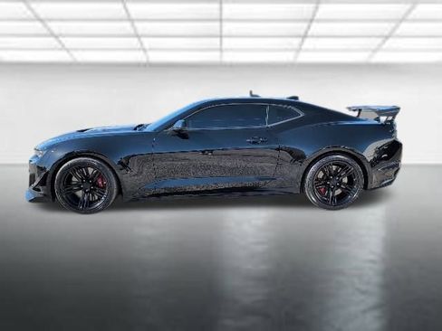 Used 2021 Chevrolet Camaro ZL1 image 32
