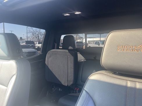 Used 2024 Chevrolet Silverado 1500 High Country w/ Midnight Edition image 10