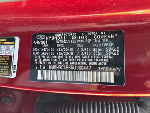 Used 2024 Hyundai Kona SEL AWD/4WD image 37
