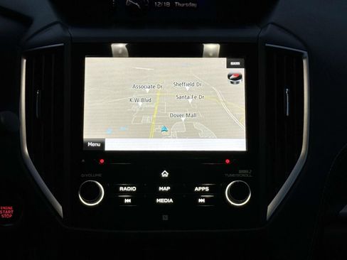 Used 2021 Subaru Forester Limited image 8