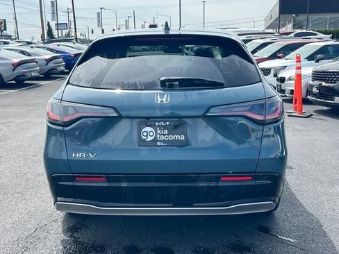 Used 2023 Honda HR-V EX-L image 10