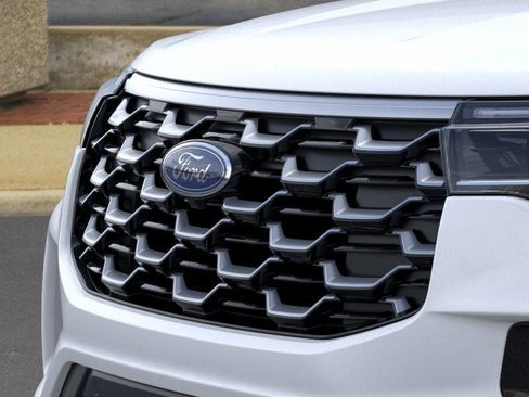 New 2026 Ford Explorer Platinum AWD/4WD image 17
