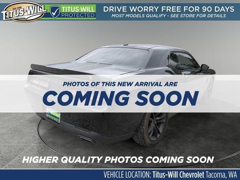 Used 2016 Dodge Challenger SXT w/ Blacktop Package RWD image 5
