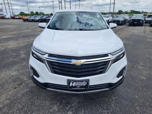 Used 2022 Chevrolet Equinox LT FWD image 2