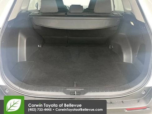 Used 2025 Toyota RAV4 XLE AWD/4WD image 30