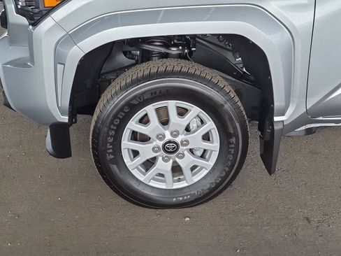 Used 2026 Toyota Tacoma SR5 RWD image 10