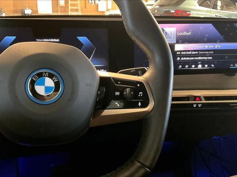 Certified 2024 BMW iX xDrive50 w/ Premium Package AWD/4WD image 23
