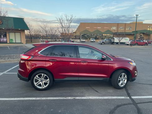 Used 2018 Ford Edge Titanium w/ Equipment Group 302A image 8