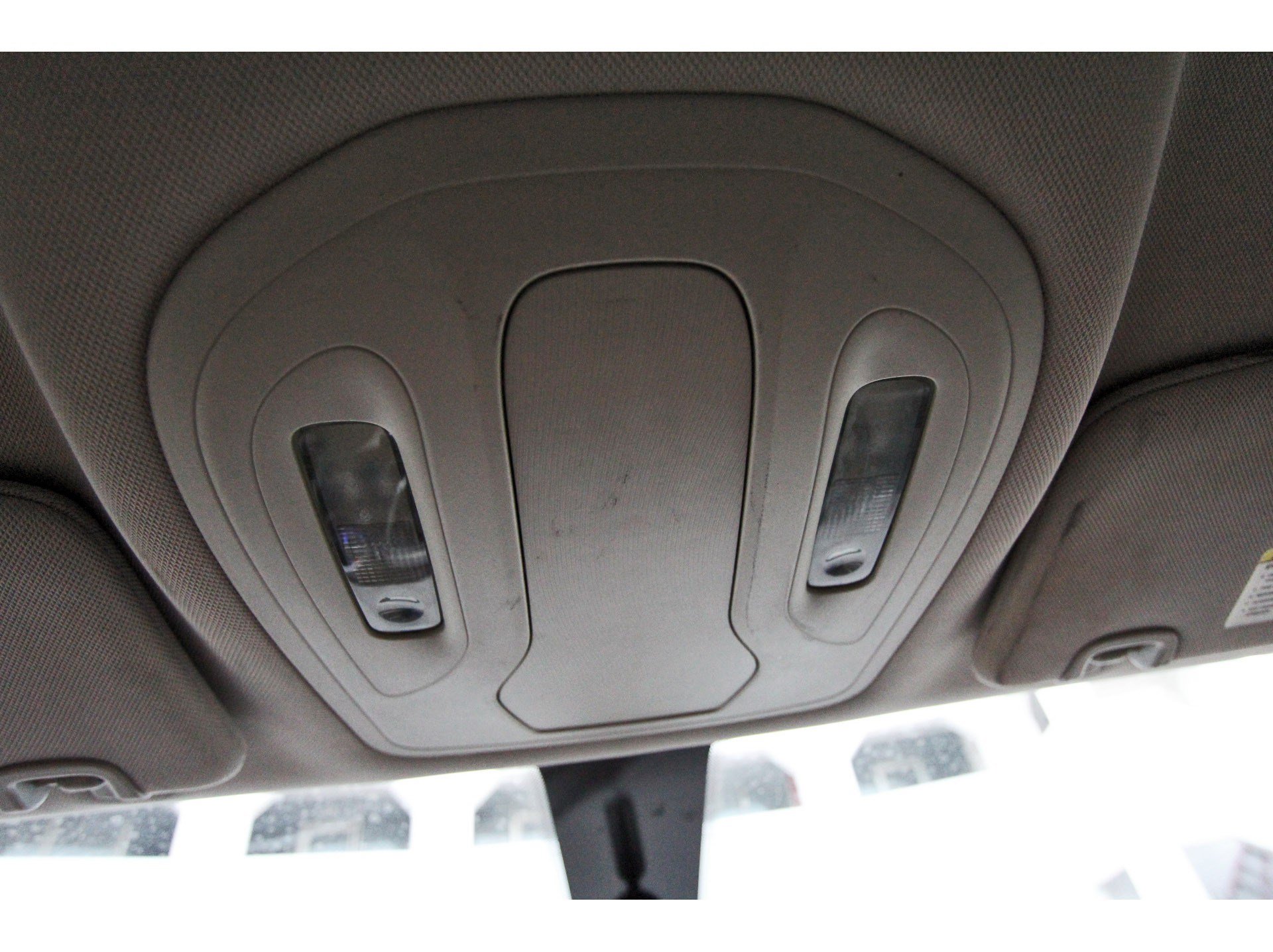 Used 2020 Chrysler Voyager L FWD image 26