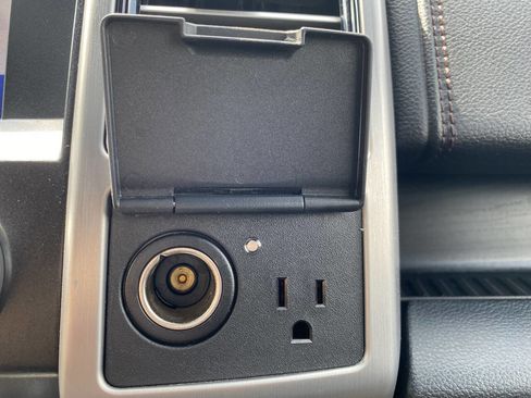 Used 2020 Ford F150 Platinum image 33