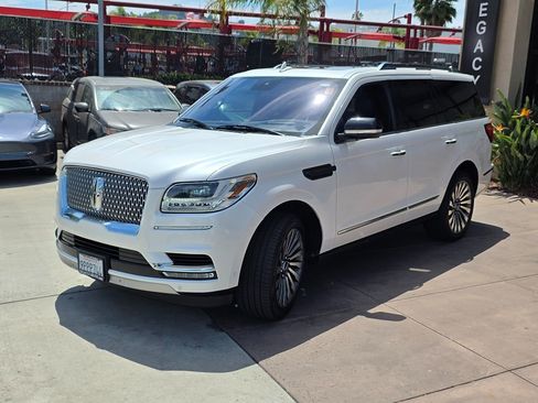 Used 2019 Lincoln Navigator Reserve w/ Cargo Package image 7