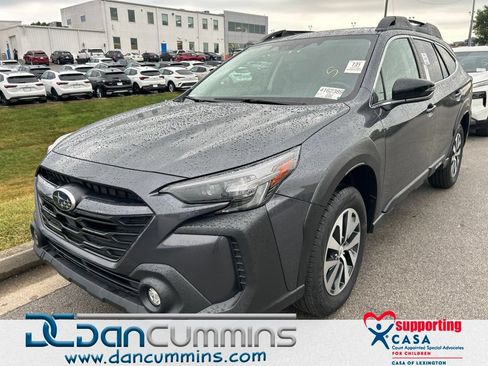 Used 2023 Subaru Outback Premium AWD/4WD image 1
