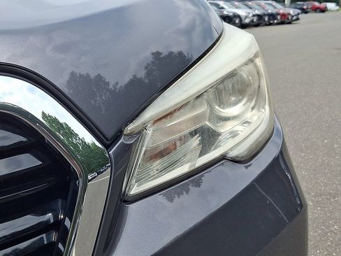Used 2019 Subaru Ascent Touring AWD/4WD image 9