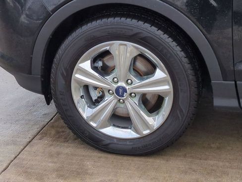 Used 2016 Ford Escape SE w/ SE Cold Weather Package image 12