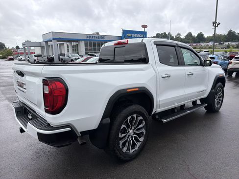 Used 2024 GMC Canyon Denali AWD/4WD image 6