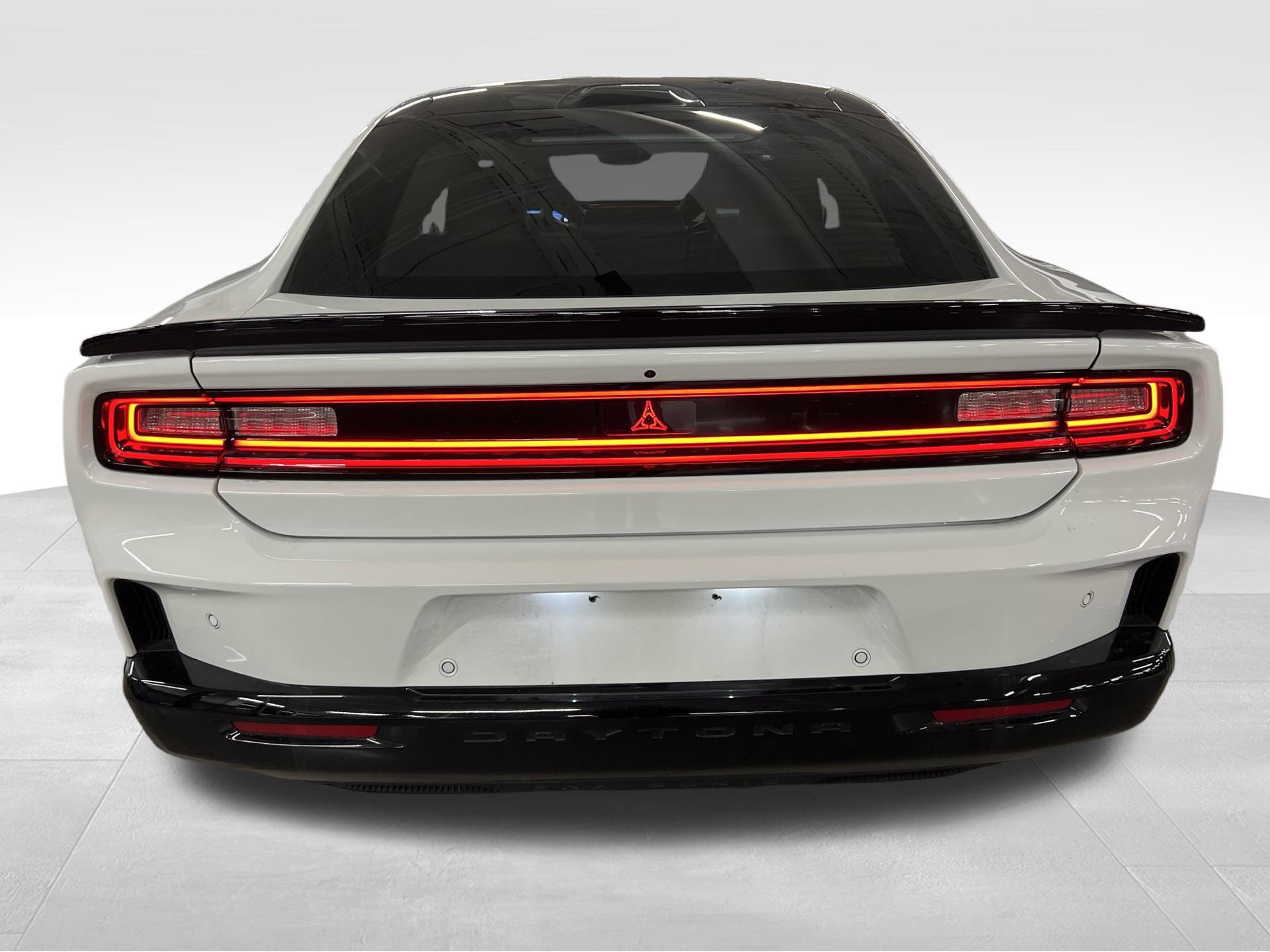 Used 2024 Dodge Charger Daytona Scat Pack w/ Plus Group AWD/4WD image 6