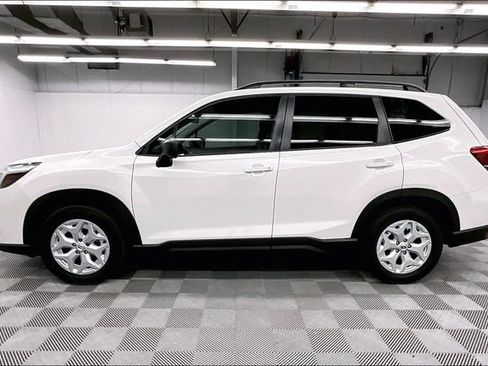 Used 2021 Subaru Forester AWD/4WD image 15