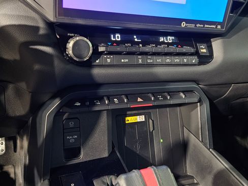 Used 2024 Toyota Tundra TRD Pro image 32