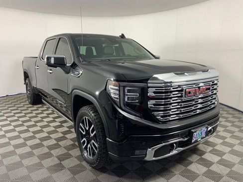 Used 2022 GMC Sierra 1500 Denali image 1