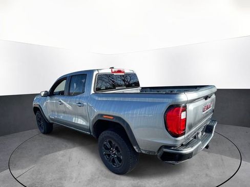 Used 2025 GMC Canyon Elevation w/ Technology Package RWD image 5