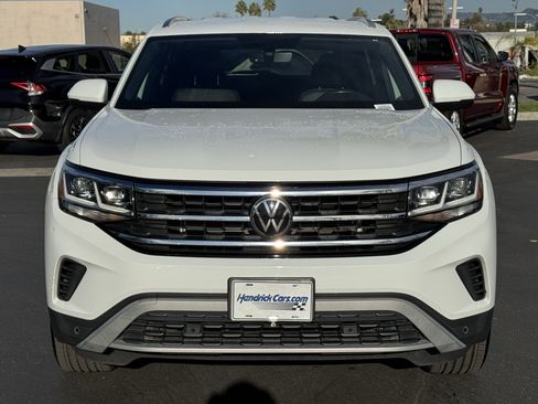 Used 2023 Volkswagen Atlas Cross Sport SE w/ Black Wheel Package image 3