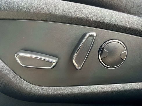 Used 2022 Lincoln Nautilus Reserve AWD/4WD image 20